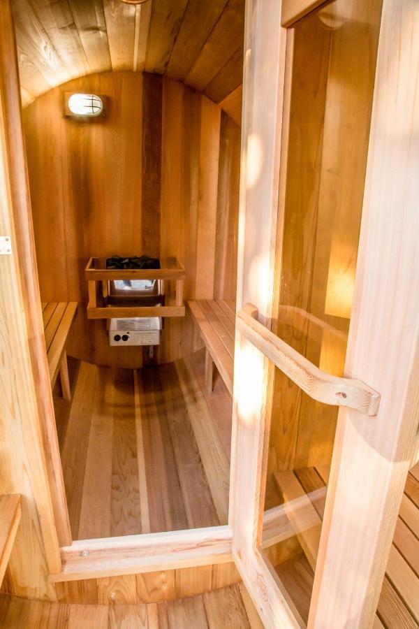 Gateway Motel Radium Hot Springs Extérieur photo