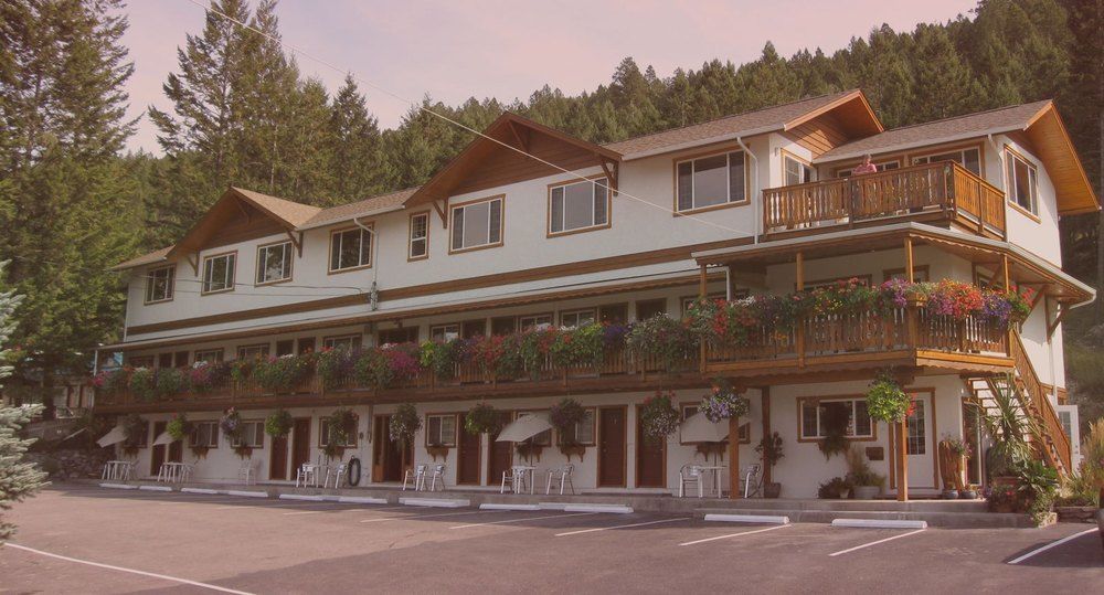 Gateway Motel Radium Hot Springs Extérieur photo